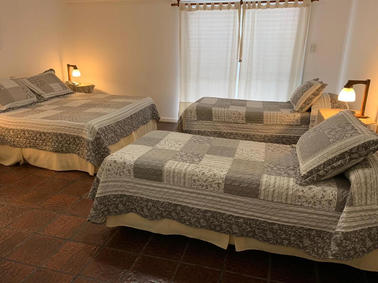 Hotel Hermitage Тандил Экстерьер фото